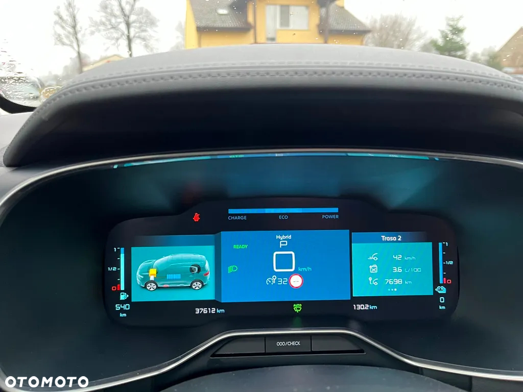 Citroën C5 Aircross Hybrid 225 e-EAT8 FEEL PACK - 11