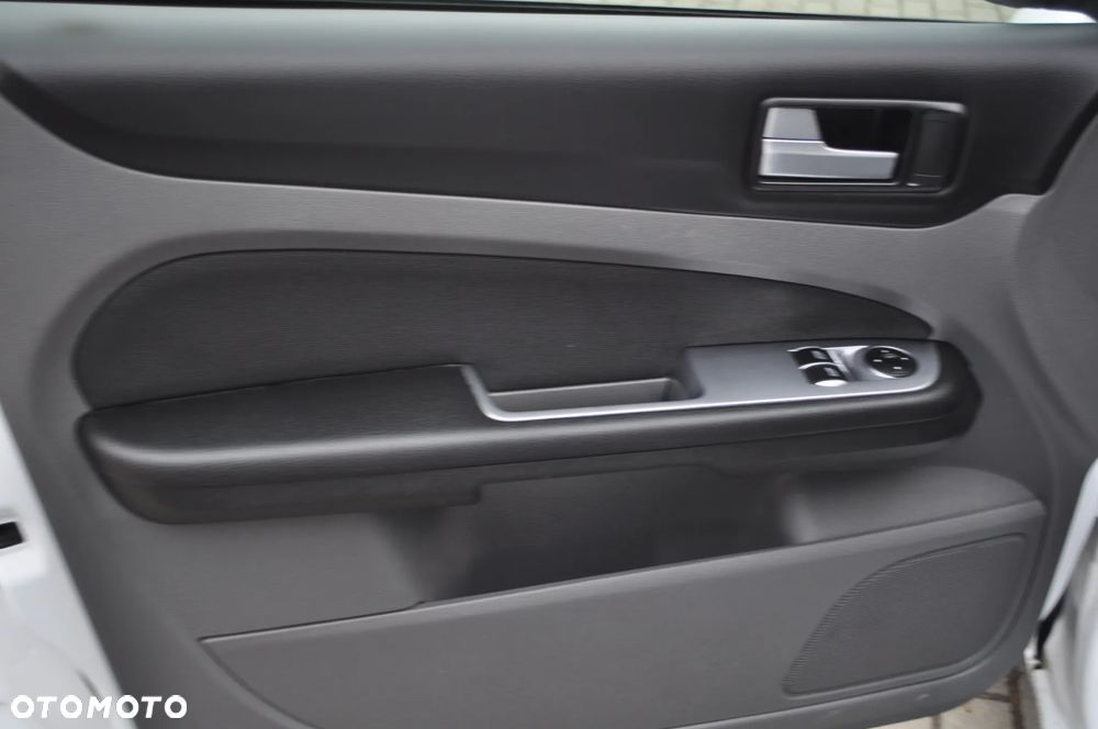 Ford Focus 1.6 Platinium X EU5 - 12