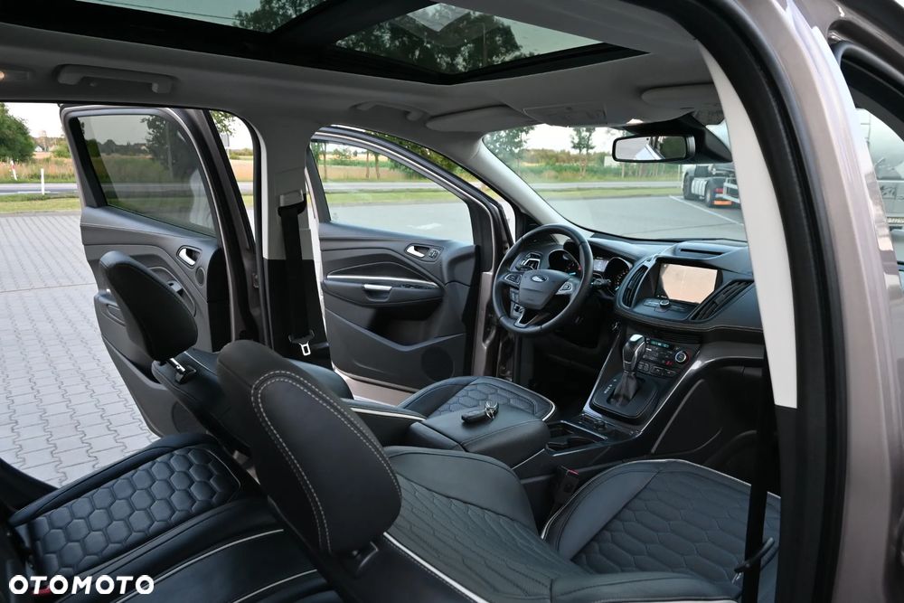Ford Kuga 1.5 EcoBoost 4x4 Vignale - 23