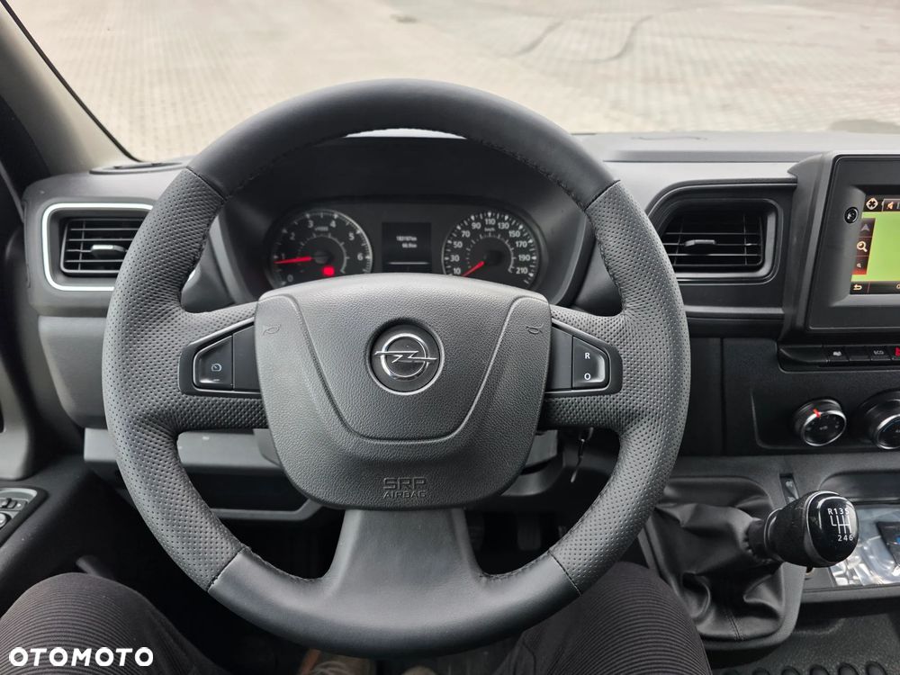 Opel Movano - 13