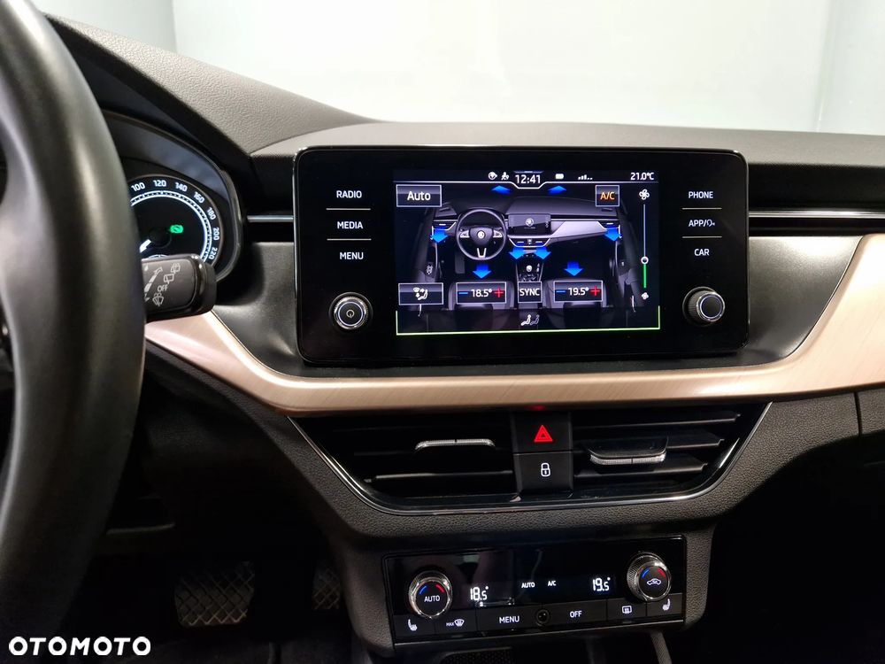 Skoda Scala 1.5 TSI DSG Clever - 10