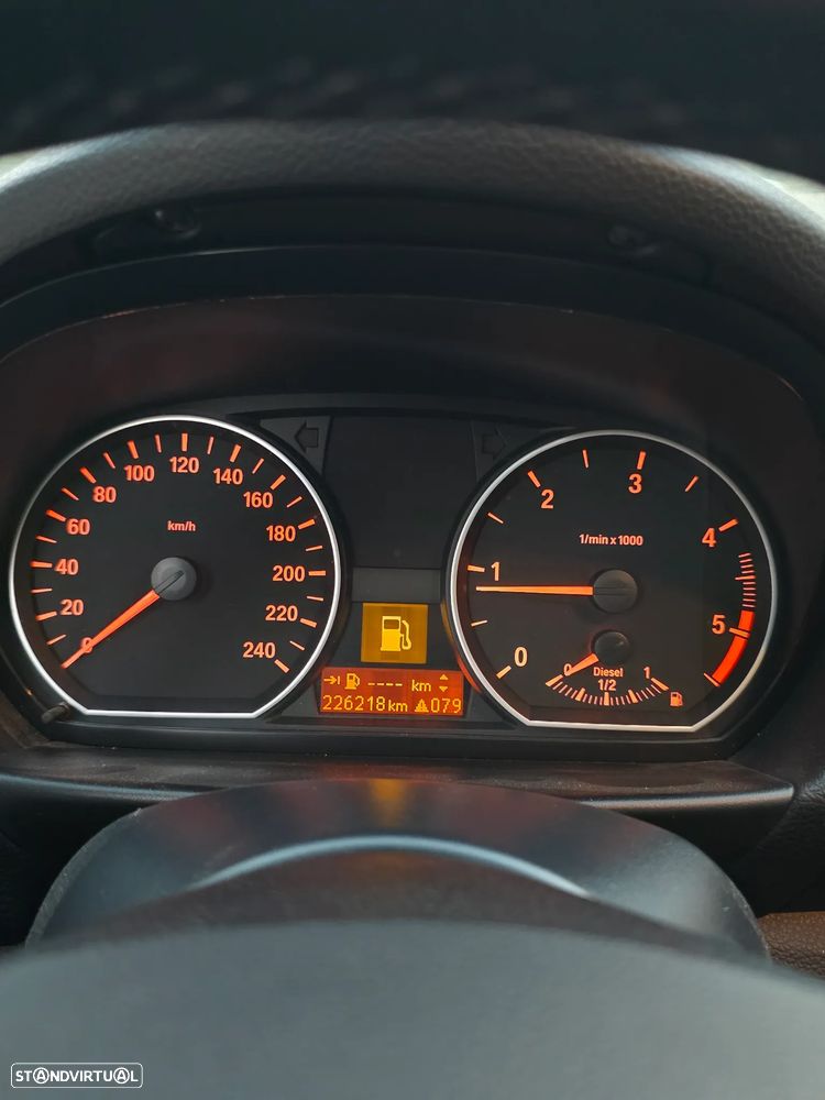 BMW 118 d - 13