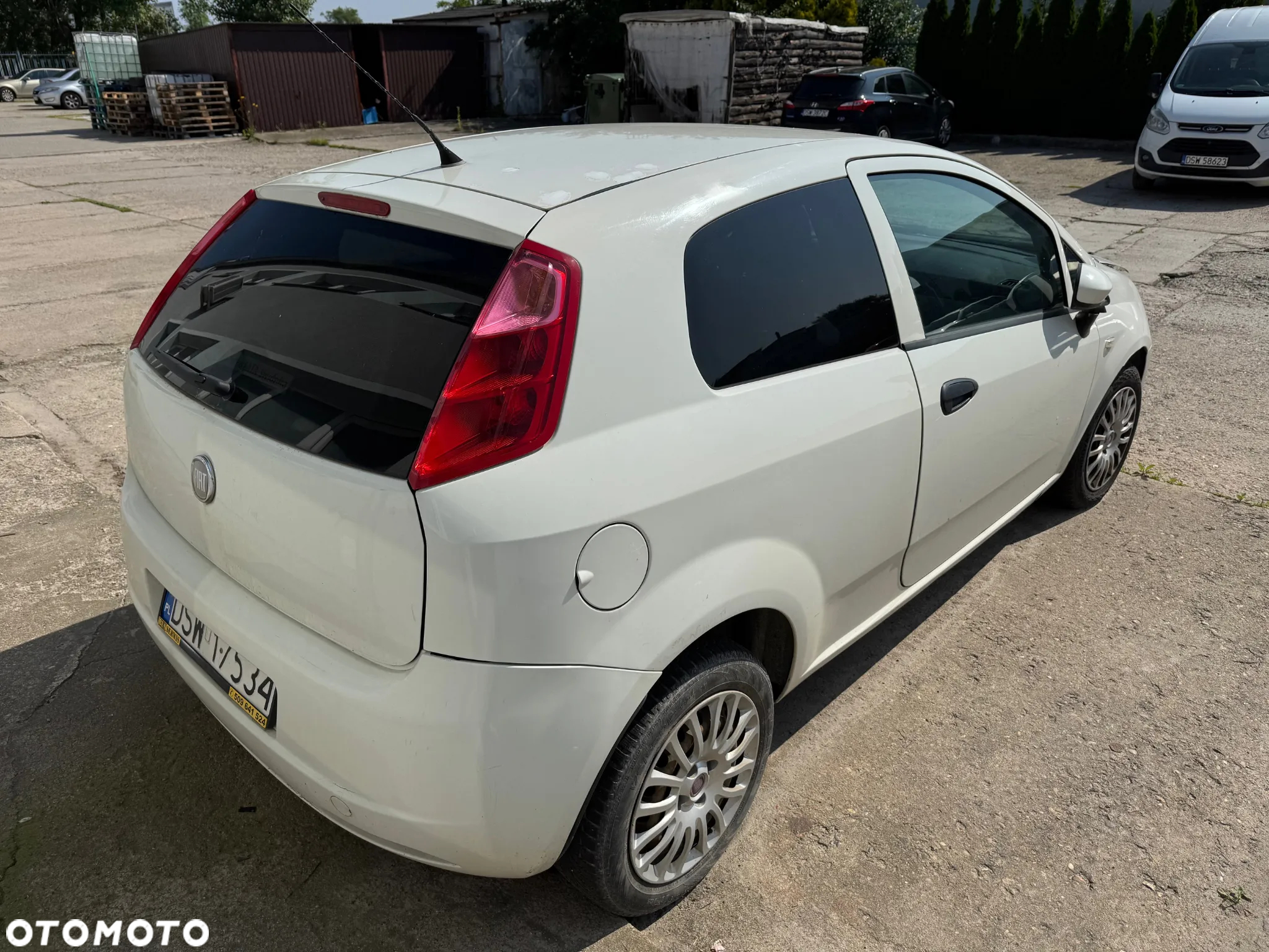 Fiat Grande Punto - 4