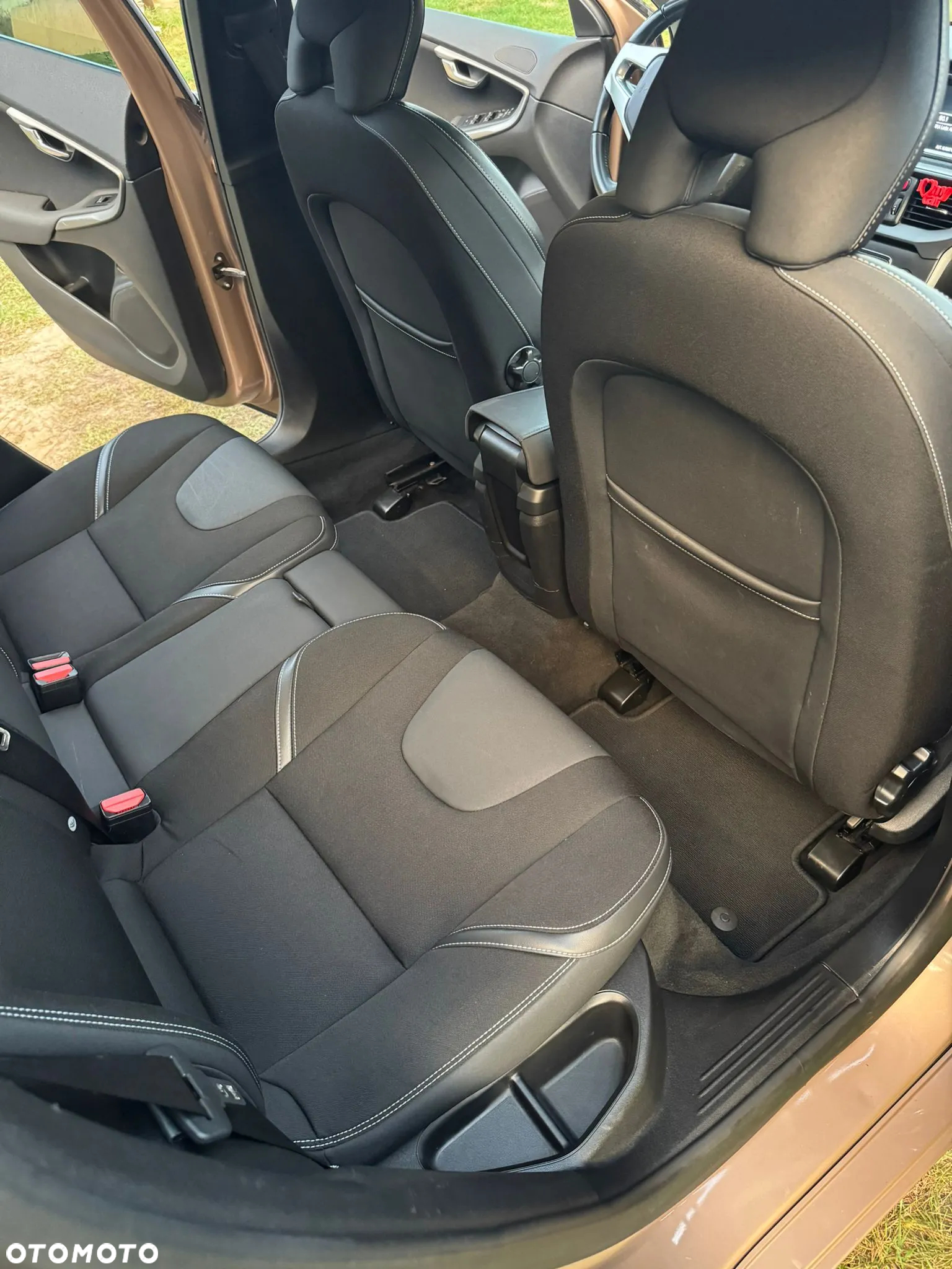 Volvo V40 D2 Drive-E Kinetic - 6