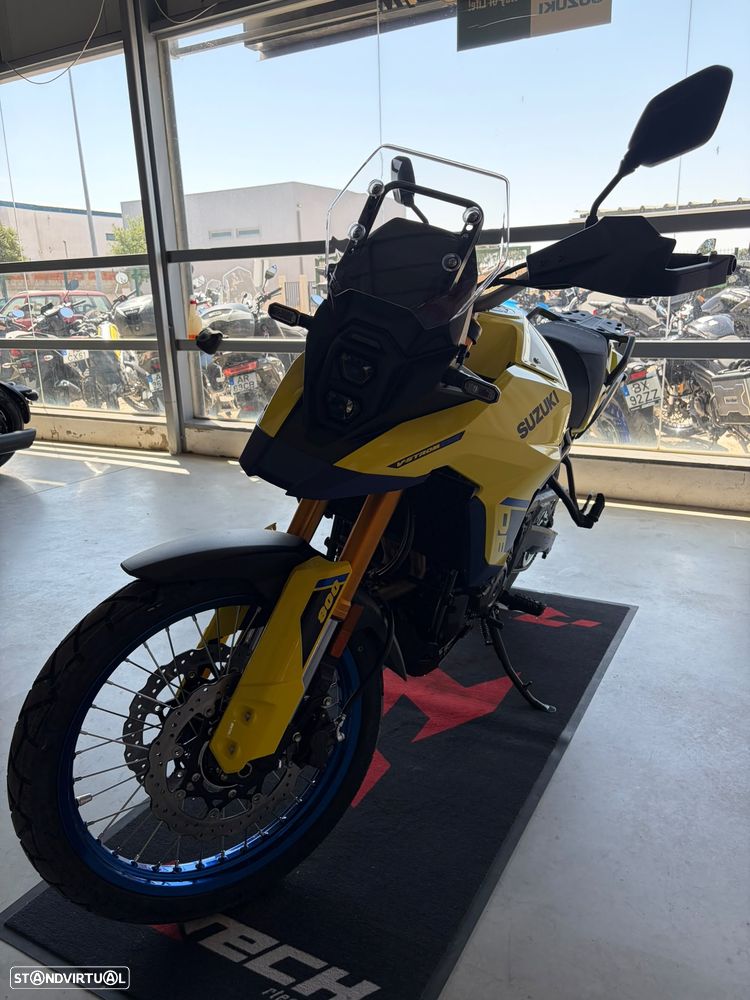 Suzuki DL 800 DE MY26 - 22
