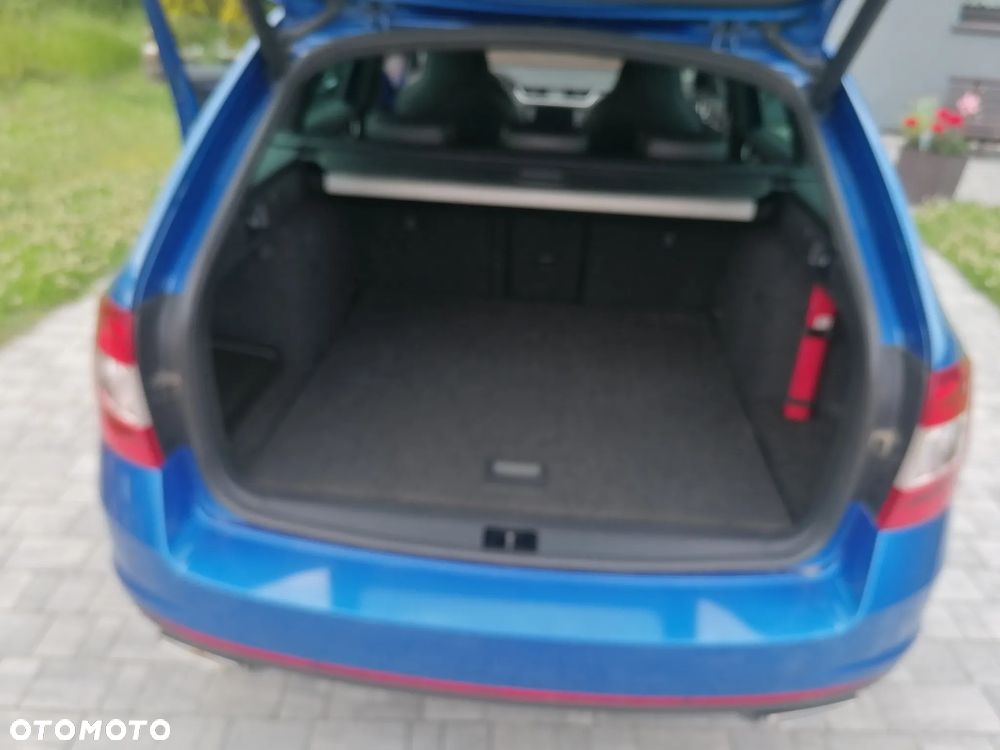 Skoda Octavia 2.0 TDI (Green tec) DSG RS - 21