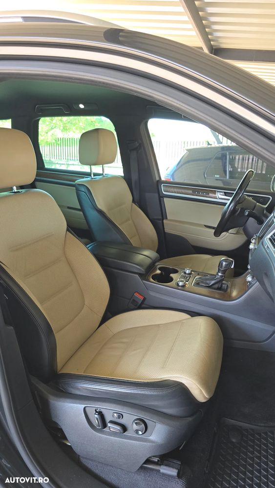 Volkswagen Touareg 3.0 V6 TDI BMT - 28