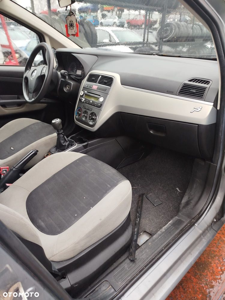 Fiat Grande Punto na części. - 4