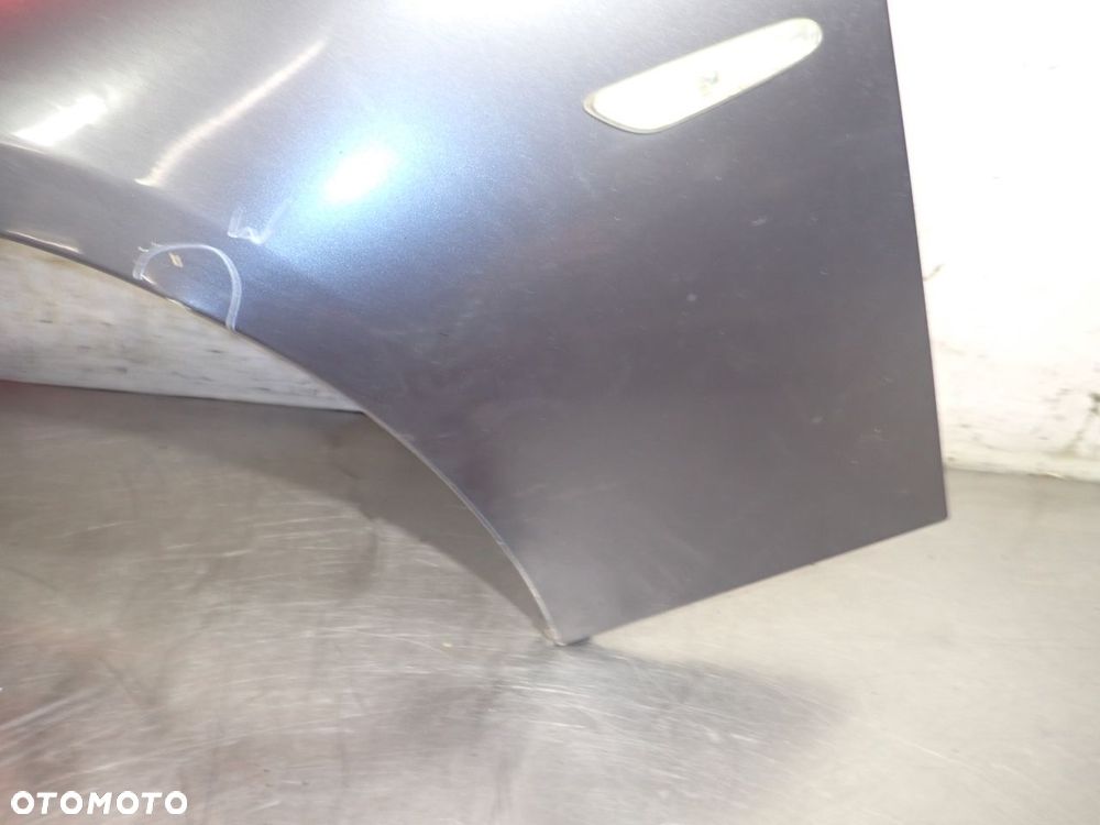 BŁOTNIK LEWY PRZEDNI BMW E90 325I 2.5 KOL:A22 - 4