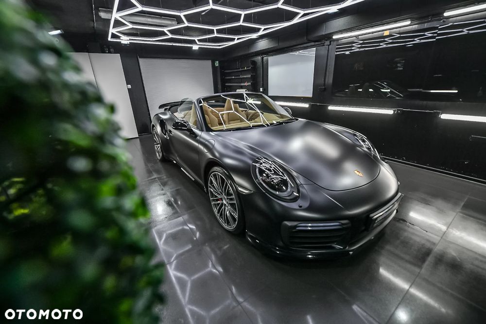 Porsche 911 - 1