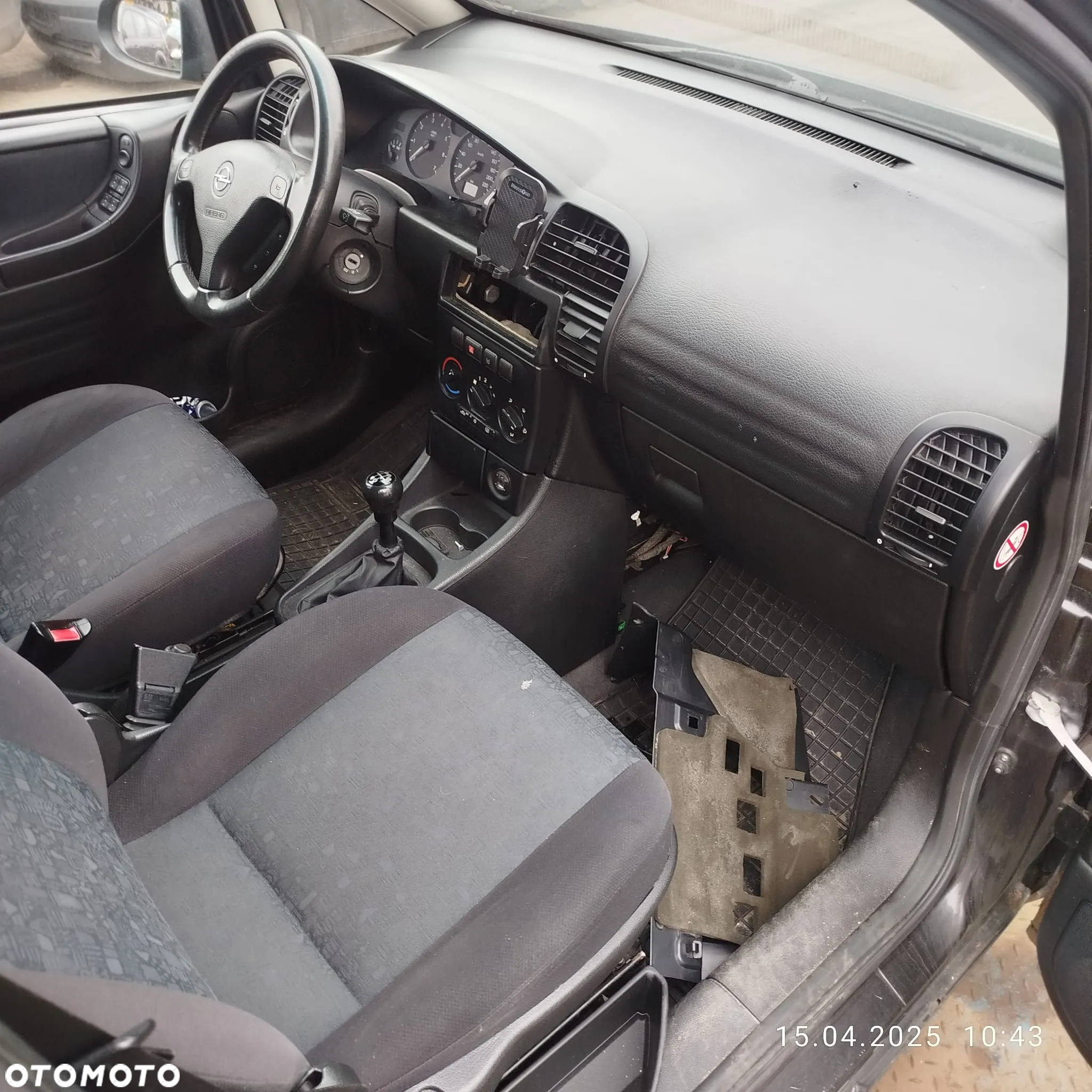 Opel Zafira A na części . - 4