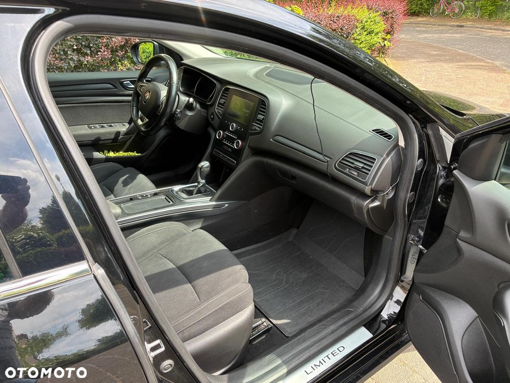 Renault Megane - 8