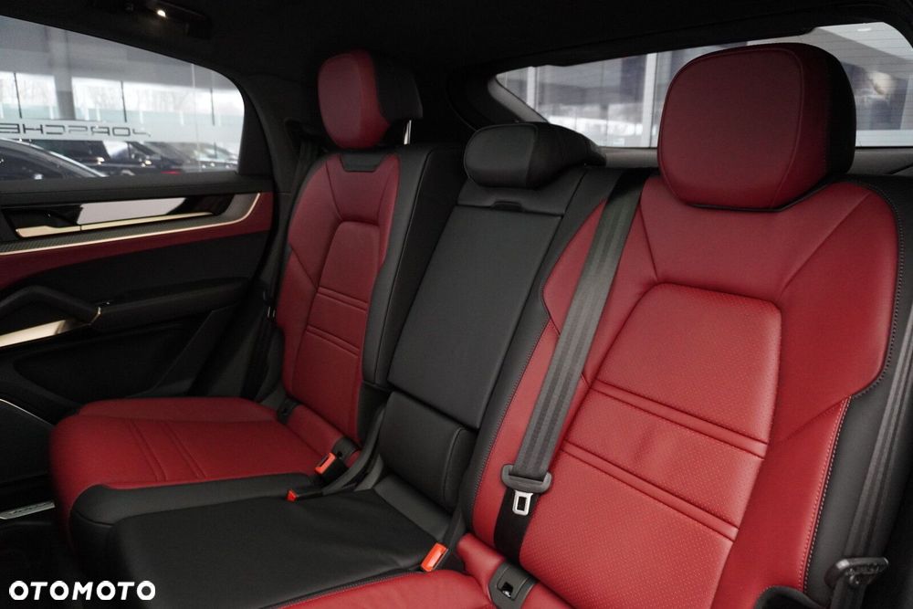 Porsche Cayenne - 31