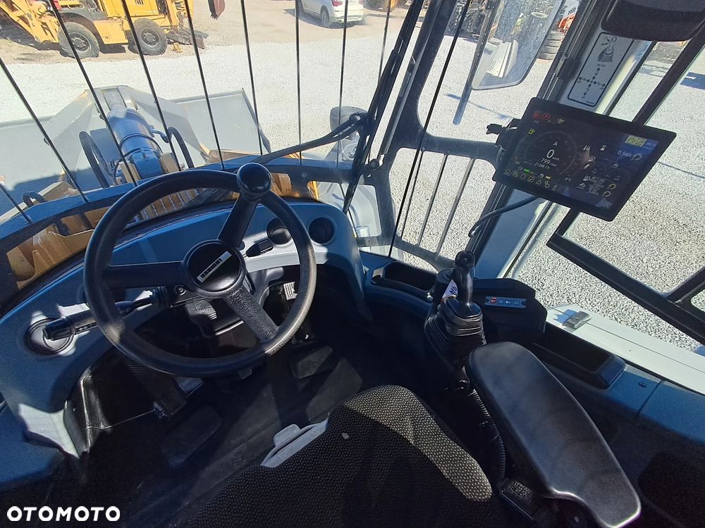 Liebherr L 566 X-Power - 15