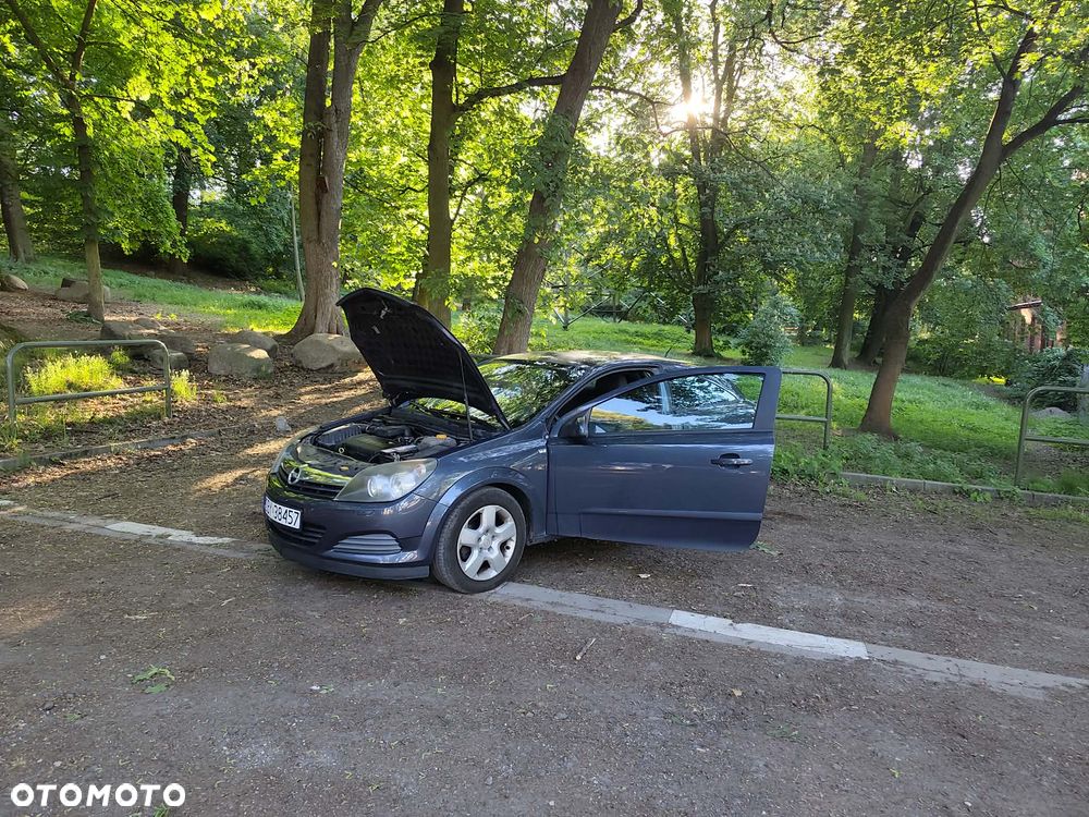 Opel Astra 1.6 Enjoy - 11