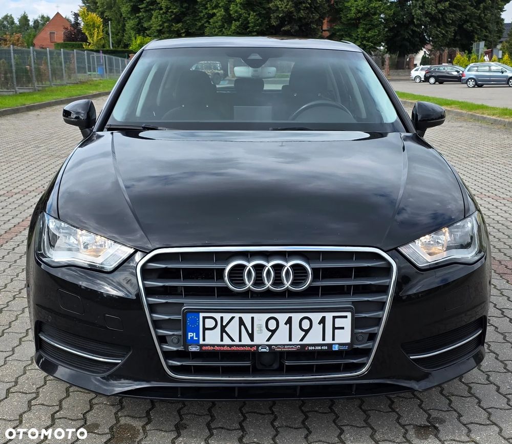 Audi A3 Sportback 1.6 TDI (clean diesel) S tronic Attraction - 3