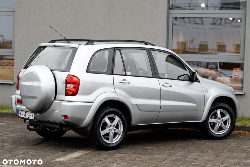 Toyota RAV4 2.0 VVT-i 4x4 - 10