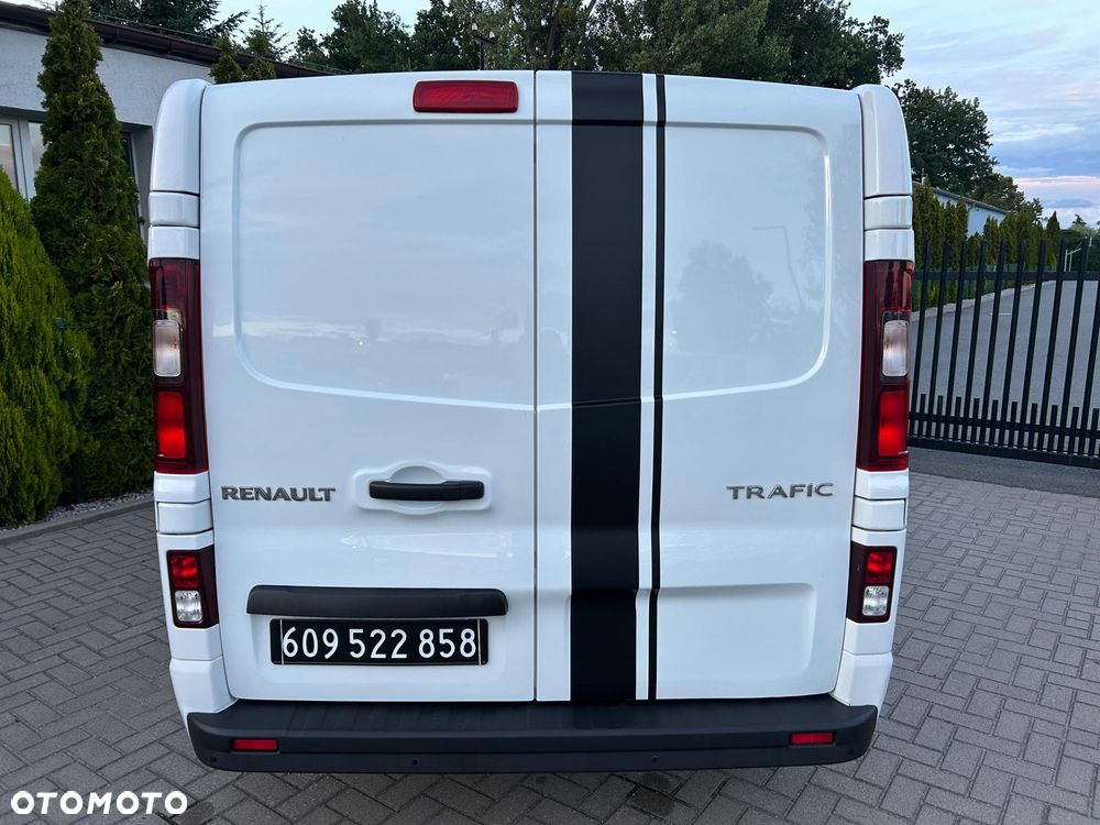 Renault Trafic - 13