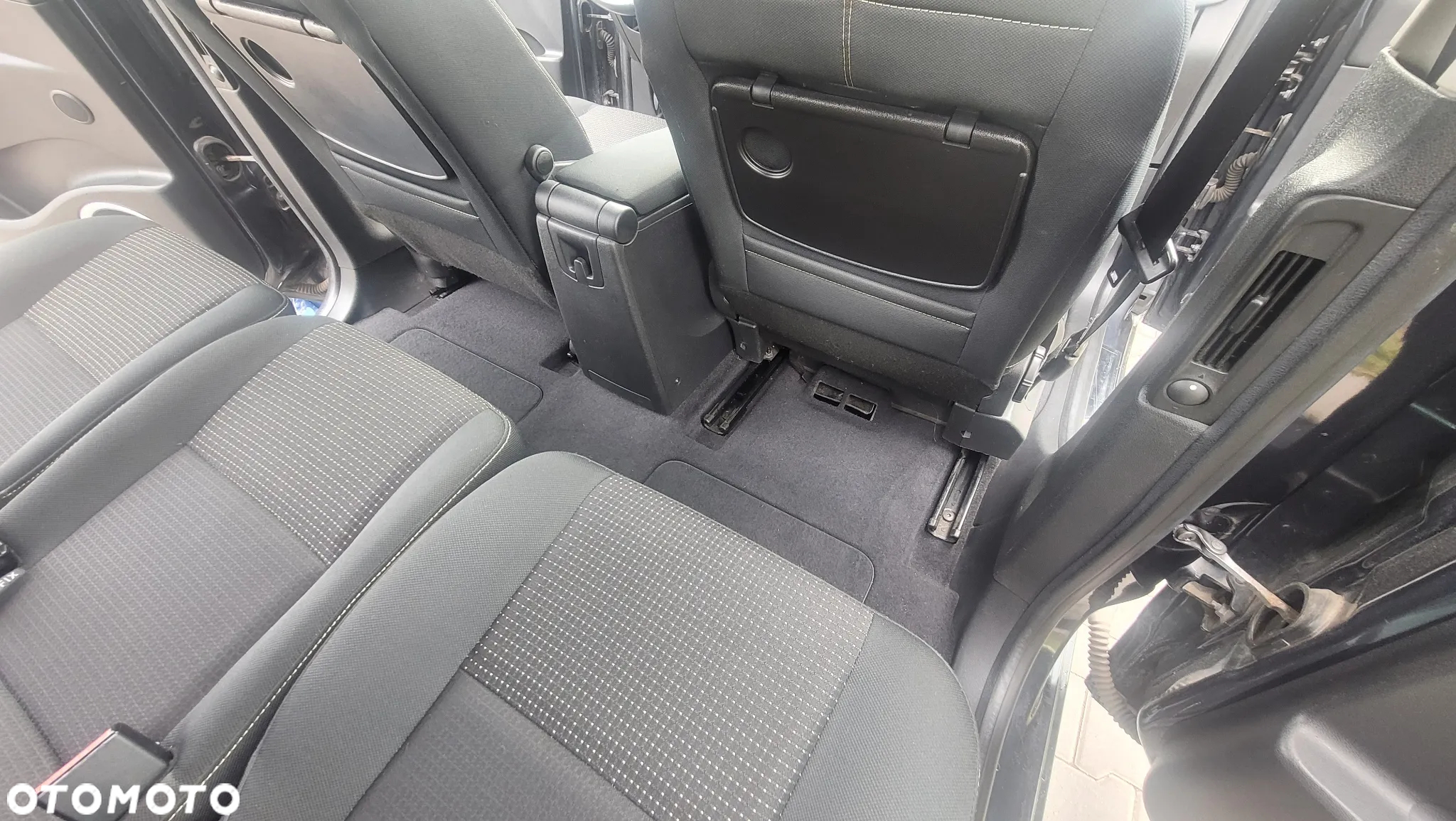 Renault Scenic dCi 150 Automatik Luxe - 17