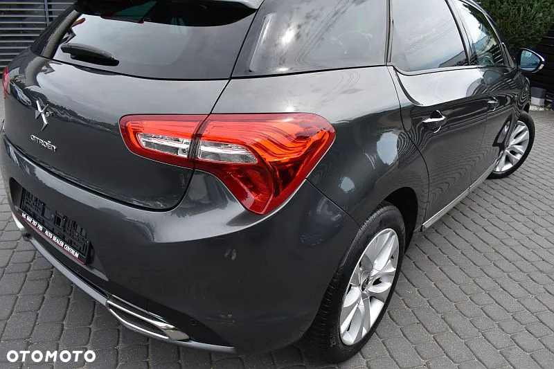 Citroën DS5 2.0 HDi Hybrid4 SportChic MCP - 32
