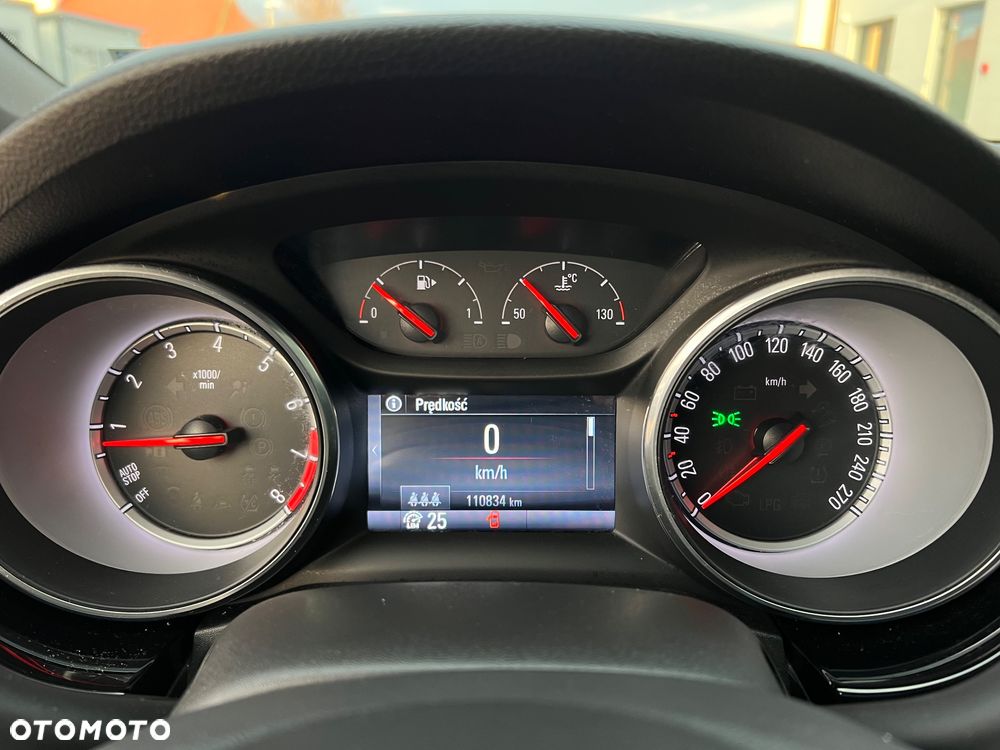 Opel Astra 1.4 T GPF Dynamic S&S - 27