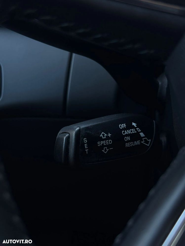 Audi A4 Avant 2.0 TDI DPF multitronic Attraction - 35