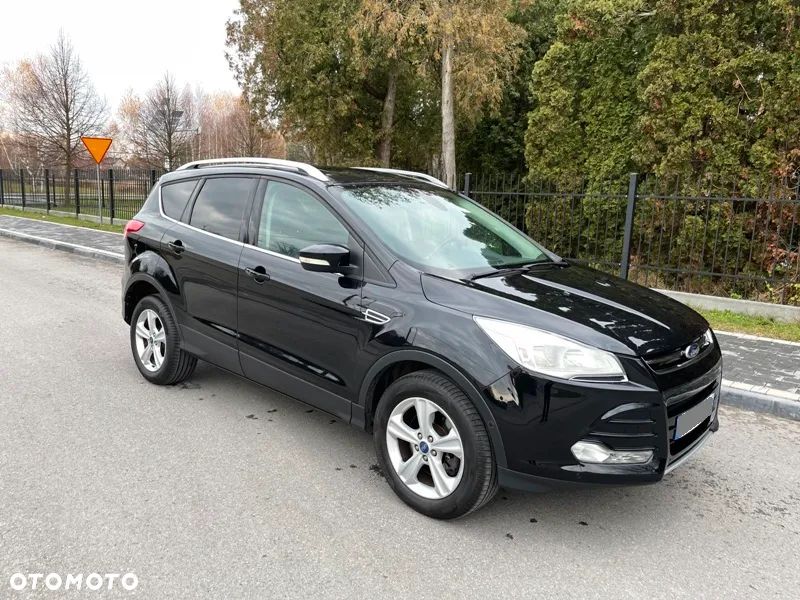 Ford Kuga - 1