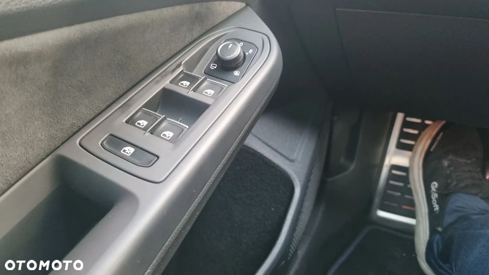 Volkswagen Golf 2.0 TSI BMT GTI Performance - 13