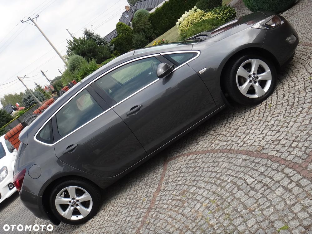 Opel Astra 1.6 Edition Sport - 13