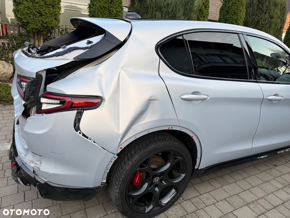 Alfa Romeo Stelvio 2.0 Turbo Competizione Q4 - 9