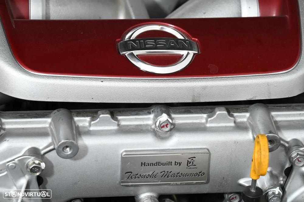 Nissan GT-R 3.8 V6 - 33