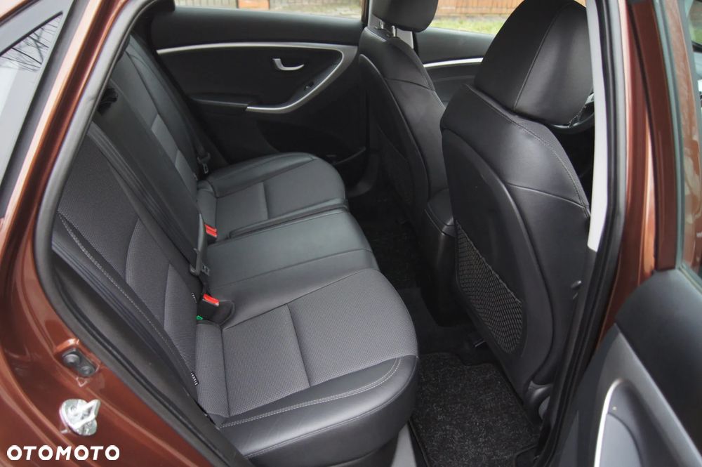 Hyundai i30 1.4 Premium - 26