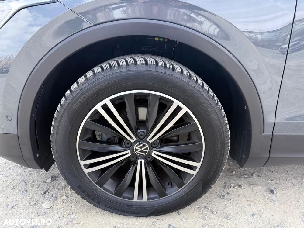 Volkswagen Tiguan 2.0 TDI DSG Elegance - 13