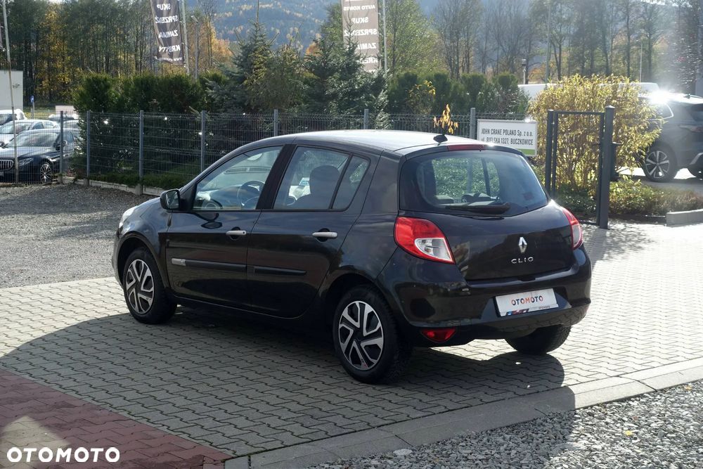 Renault Clio 1.2 16V 75 Dynamique - 5