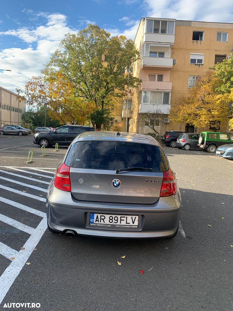 BMW Seria 1 120d - 4