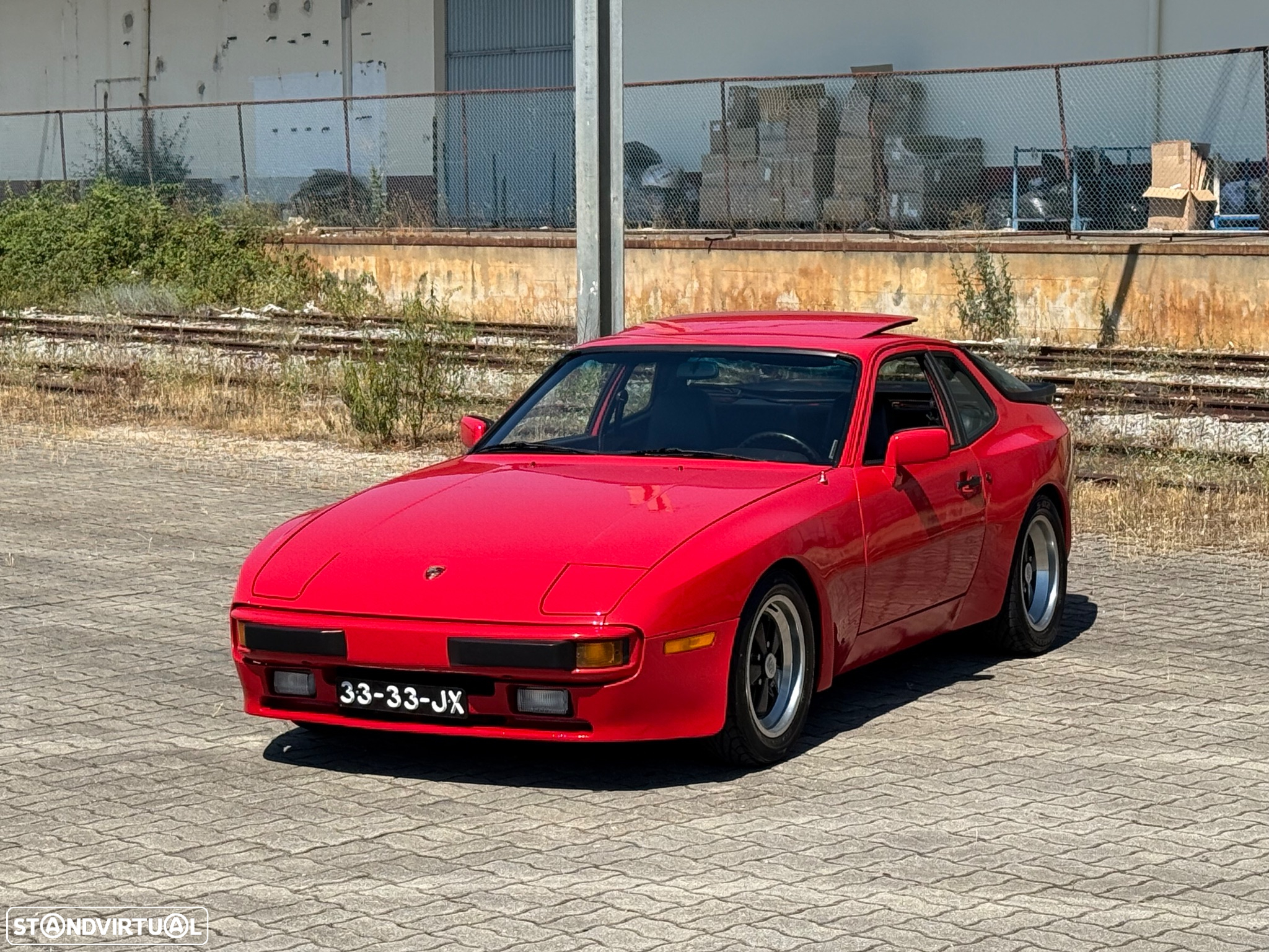 Porsche 944 Standard - 9