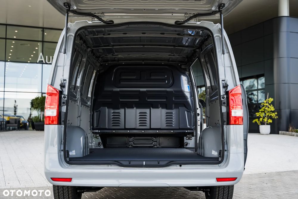 Mercedes-Benz Vito - 23