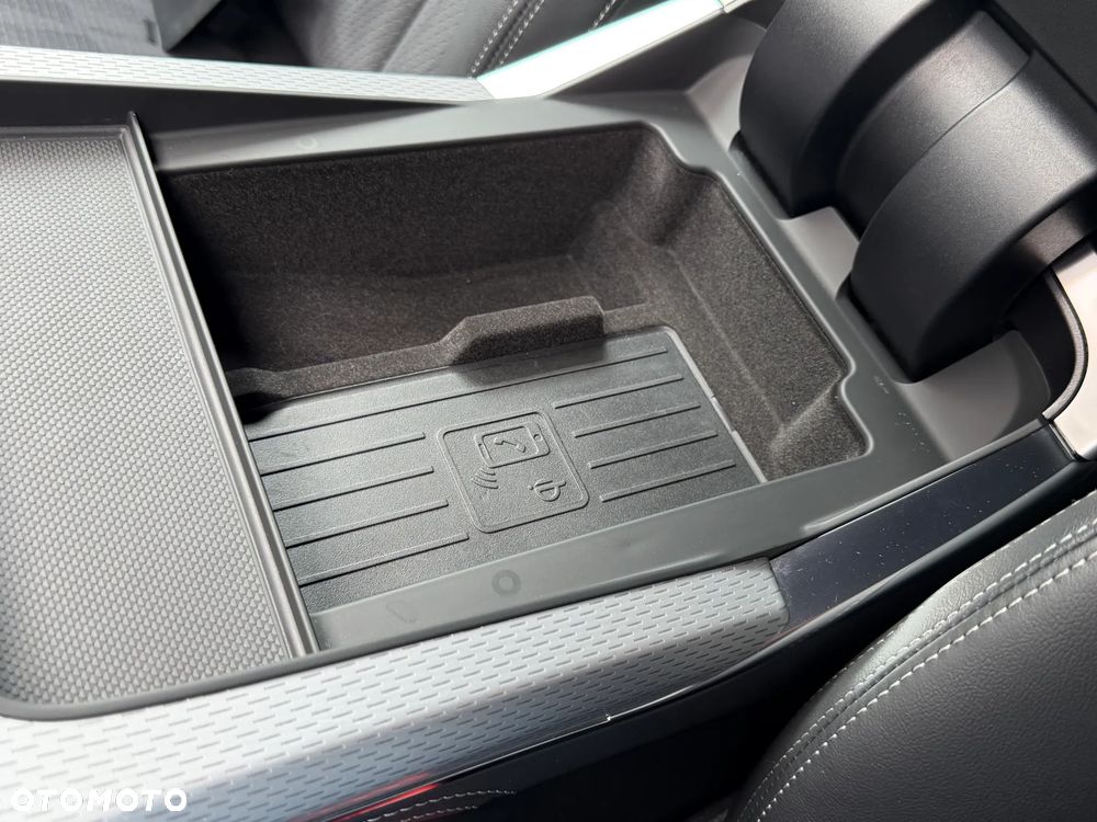 Audi SQ8 - 23