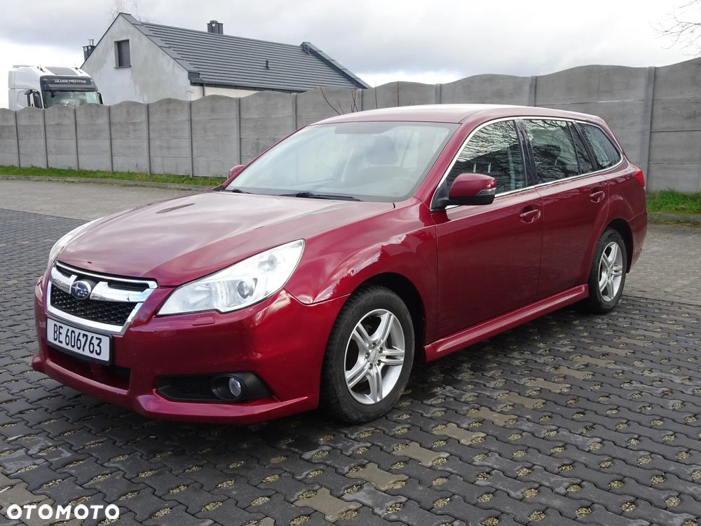 Subaru Legacy Kombi 2.5i Lineartronic Comfort - 1