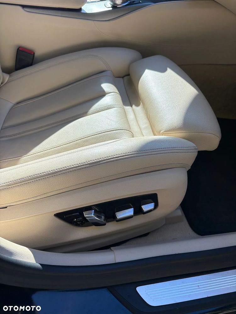 BMW Seria 5 540i xDrive M Sport sport - 31