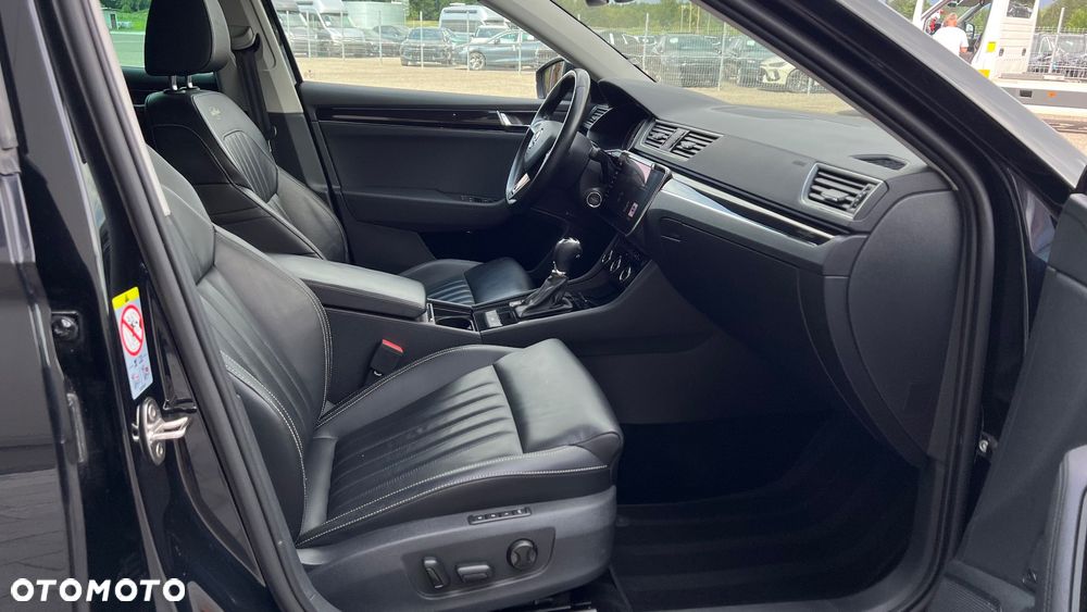 Skoda Superb 2.0 TDI SCR 4x4 L&K DSG - 16