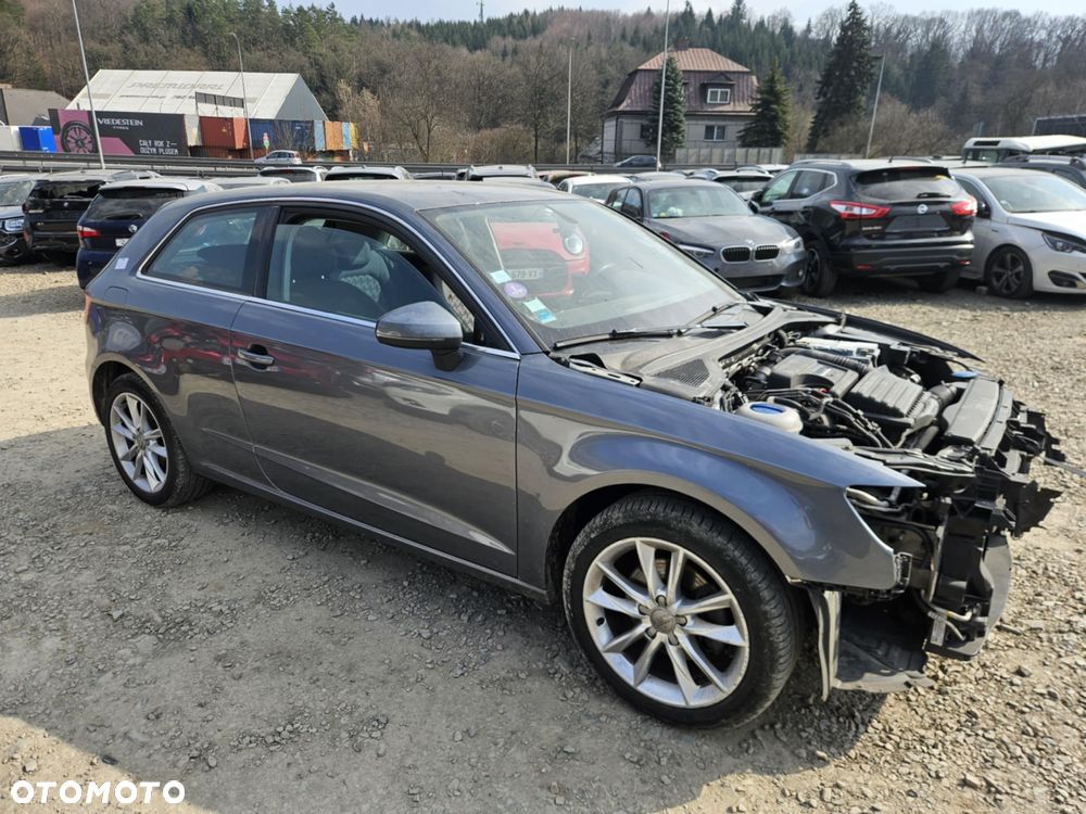 Audi A3 3-drzwiowe 1.4 TFSI S line Sportpaket - 4