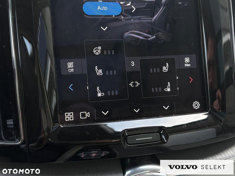 Volvo XC 60 - 30