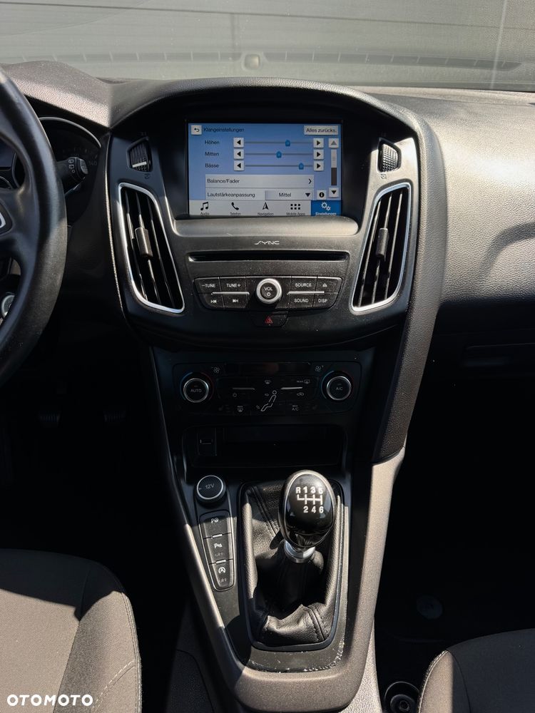 Ford Focus - 19