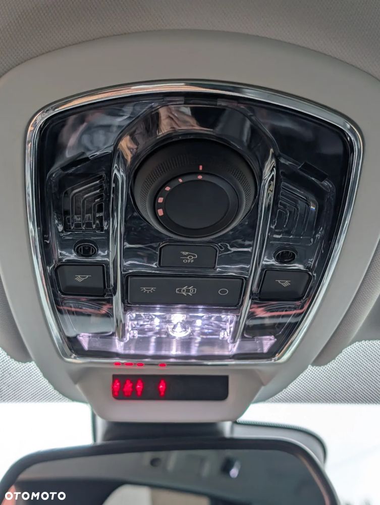 Peugeot 508 RXH 2.0 HDi HYbrid4 - 32