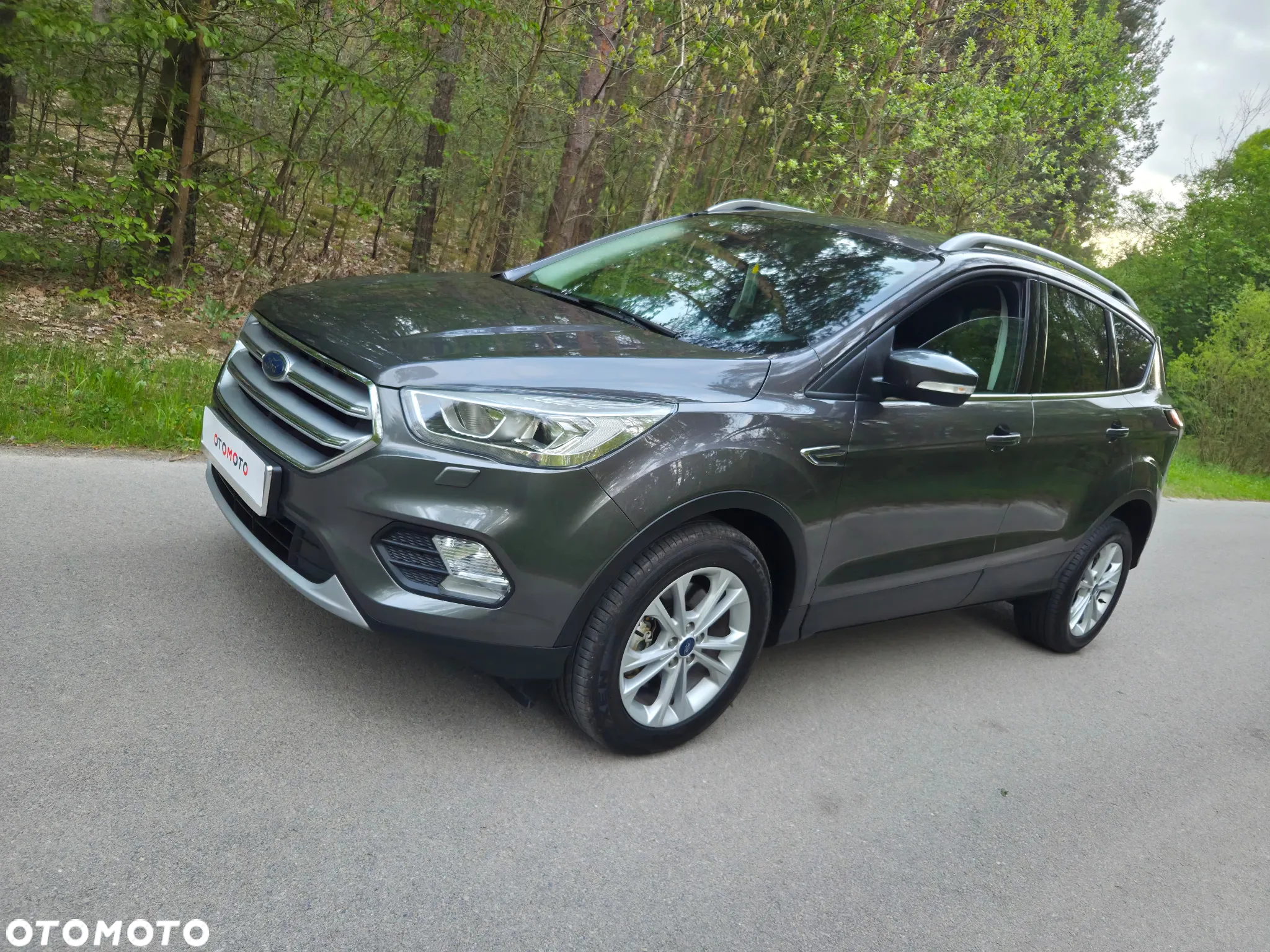 Ford Kuga 1.5 TDCi 2x4 Cool & Connect - 12