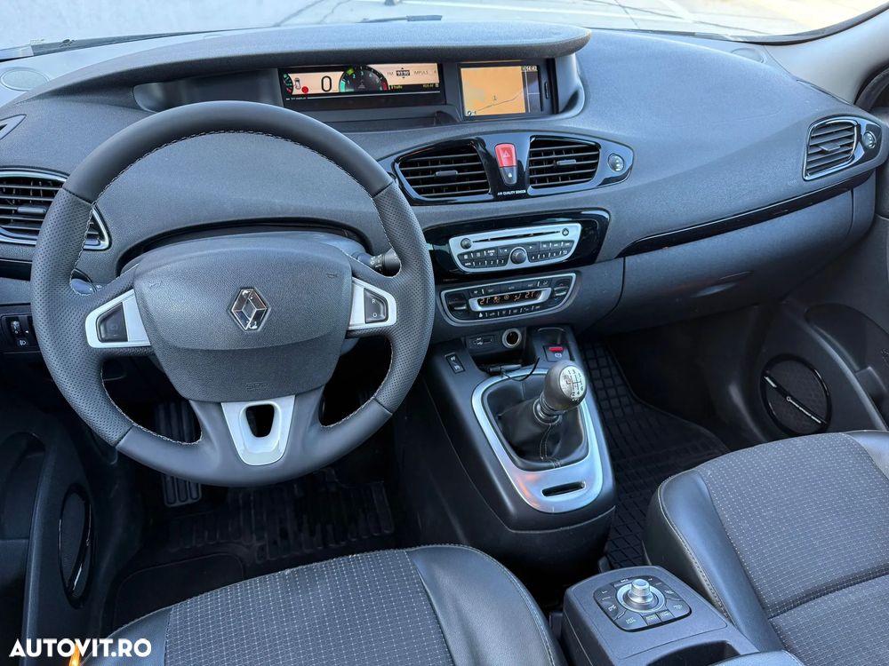 Renault Megane ENERGY dCi 130 Start & Stop Bose Edition - 5