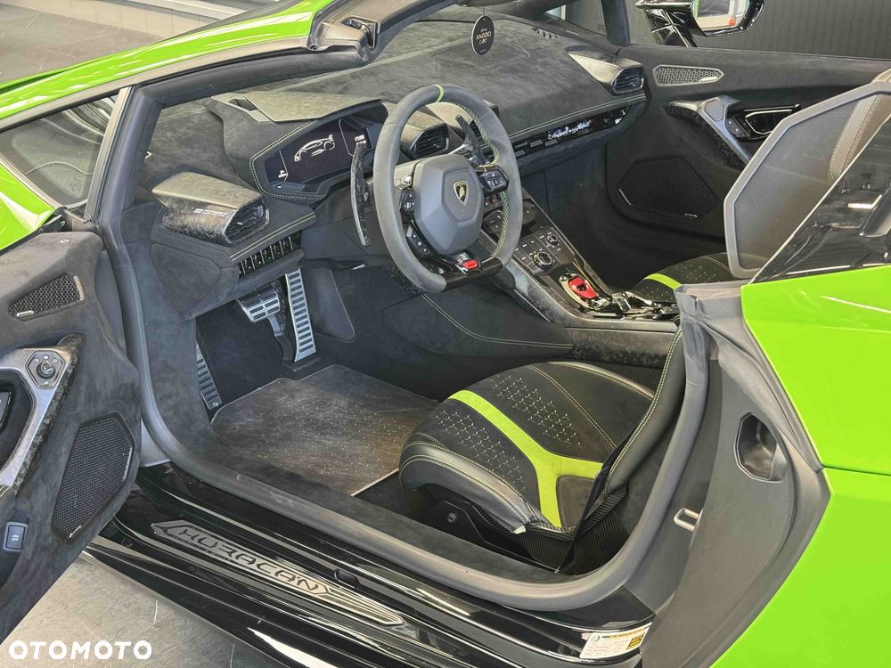 Lamborghini Huracan - 16