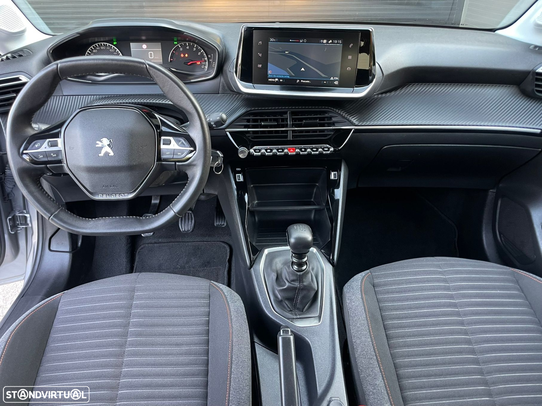 Peugeot 208 1.2 PureTech Active Pack - 12