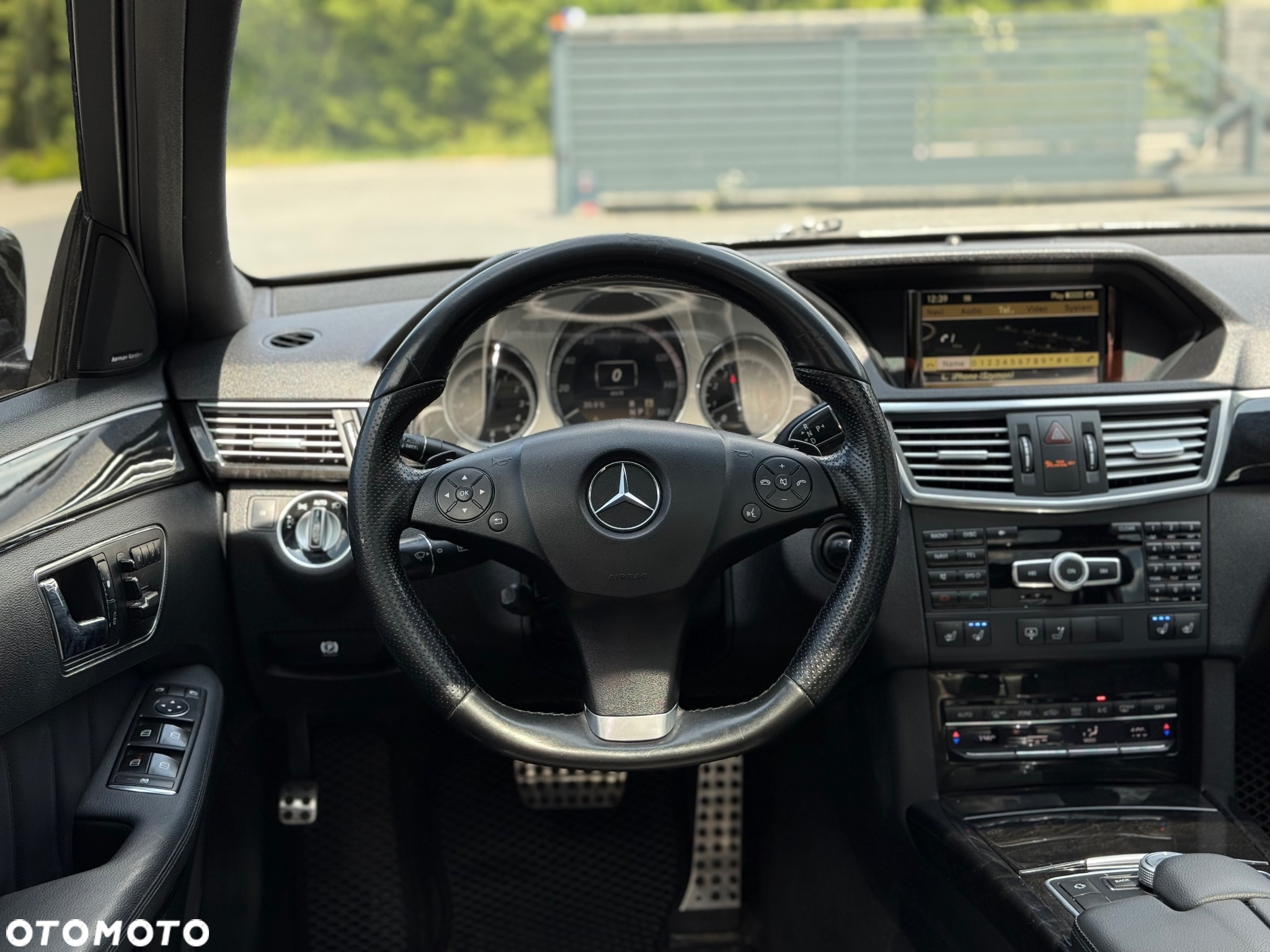 Mercedes-Benz Klasa E 500 4Matic 7G-TRONIC Avantgarde - 16